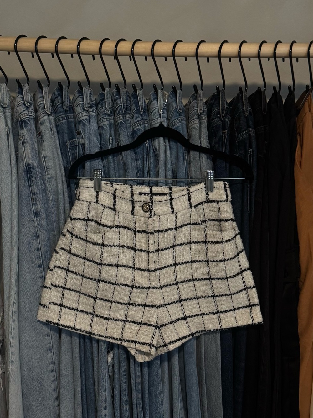 Zara Cream Tweed High-Waist Windowpane Shorts